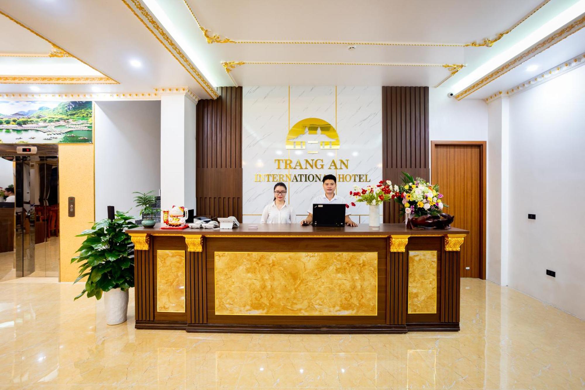 Trang An International Hotel Ninh Binh Buitenkant foto